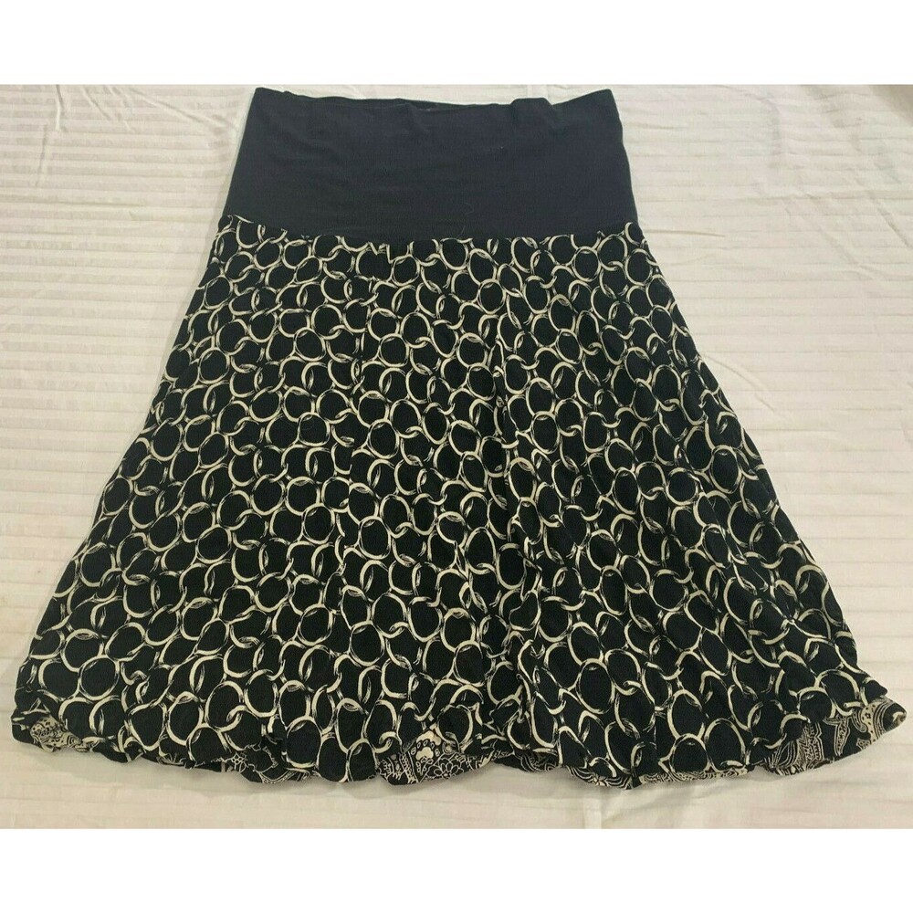 WOMENS PULL ON REVERSIBLE SKIRT WAIST 31 IN